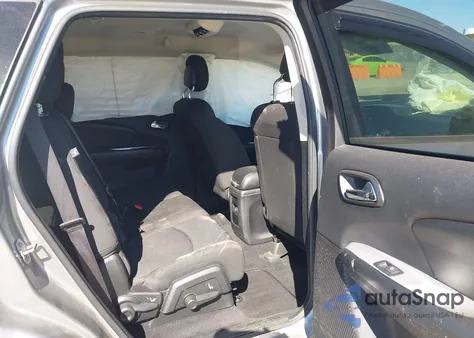 2017 Dodge Journey Sxt z USA, uszkodzony, nr VIN 3C4PDCBB1HT517339